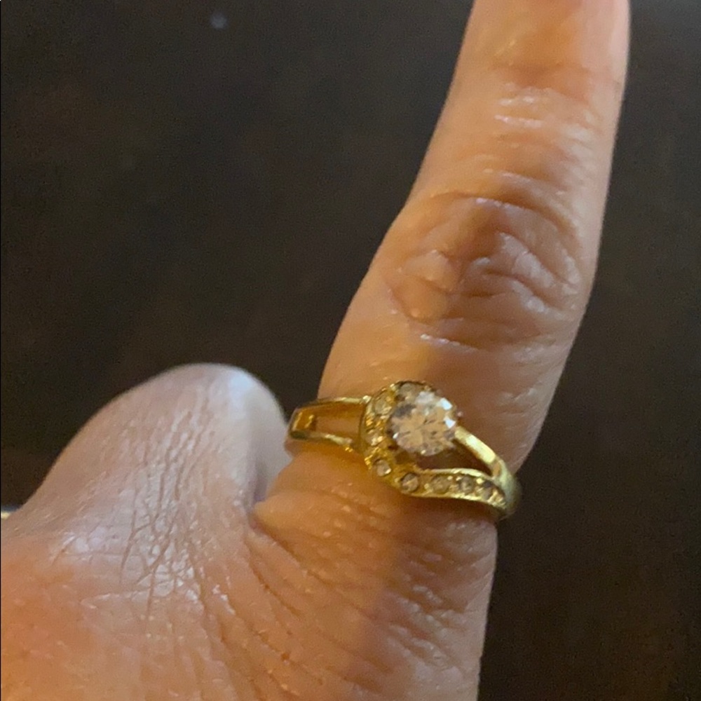 Cocktail ring
